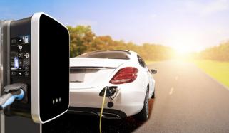  الیکٹرک گاڑیاں کاربن کی بچت کرنے کے قابل نہیں: تحقیق