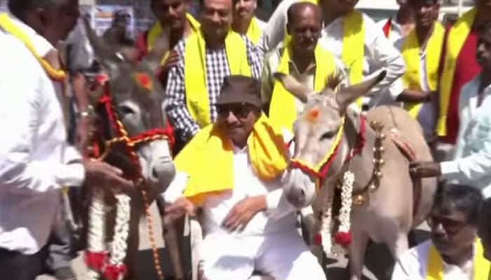 فوٹو — اسکرین گریب