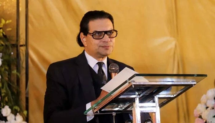 بانی چیئرمین سے ہدایات لینا ہمارا بنیادی حق ہے، سلمان اکرم راجا