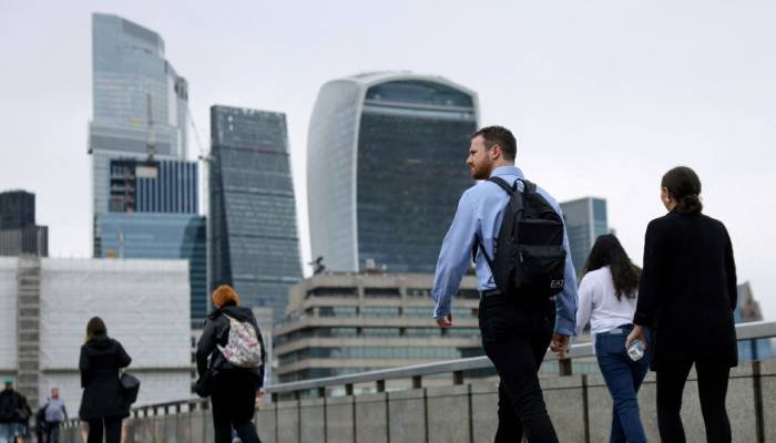 UK unemployment rate reaches highest level in nearly five years