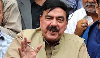 بانئ پی ٹی آئی کے علاج کیلئے بہنیں جو مطالبہ کر رہی ہیں اسے مان لینا چاہیے: شیخ رشید