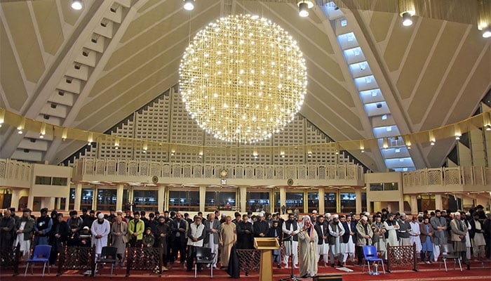 فوٹو: آن لائن