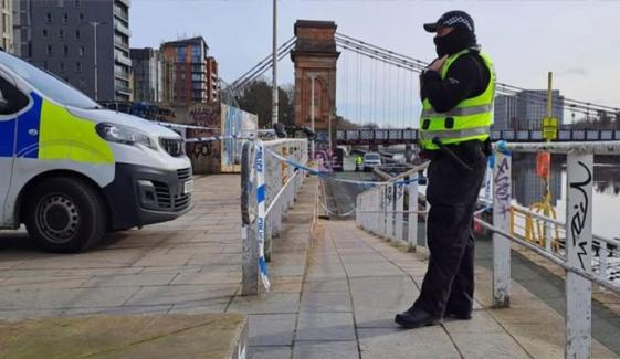 مانچسٹر: نوعمر لڑکوں نے خاتون کو جنسی زیادتی کا نشانہ بنا ڈالا