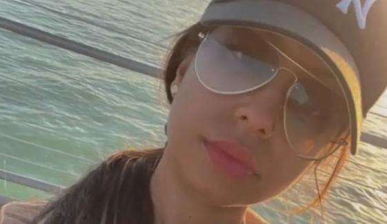 امریکا: فریزر سے خاتون کی لاش برآمد، شوہر بیرون ملک فرار