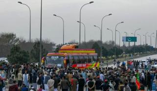 خیبر پختونخوا پولیس نے صوبے کی سڑکیں کھلوا دیں