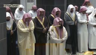 مسجد الحرام، مسجد نبوی میں پہلی تراویح کے روح پرور مناظر