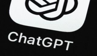 90 فیصد سے زائد کمپنیوں میں آرٹیفیشل انٹیلیجنس سے نہ روزگار بدلا، نہ پیداوار بڑھی: تحقیق 