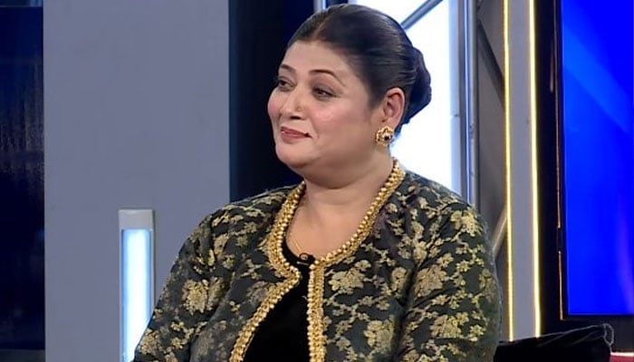 نازلی نصر— اسکرین گریب