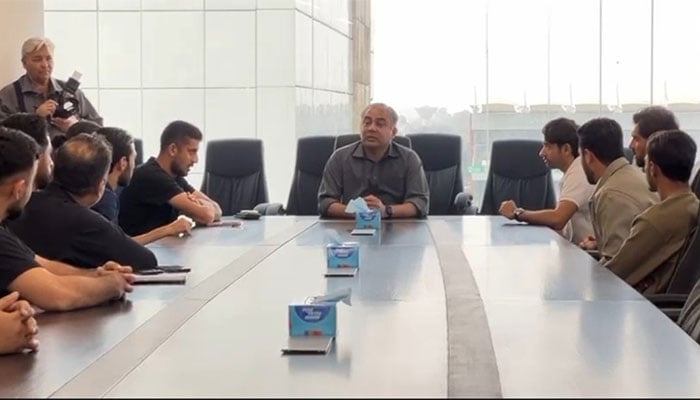 چیئرمین پی سی بی محسن نقوی سے قومی ہاکی ٹیم کے پلئیرز نے ملاقات کی۔ فوٹو ایکس