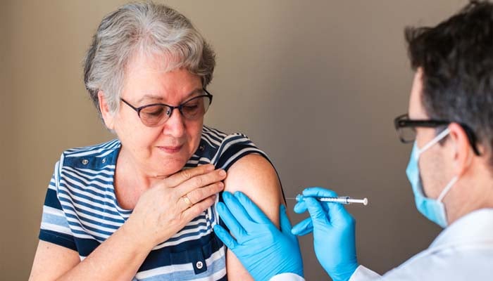 GPs threatens to halt flu shots without funding boost