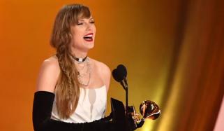 ٹیلر سوئفٹ ایک بار پھر سال کی بہترین گلوکارہ قرار، اپنا ہی ریکارڈ توڑ دیا