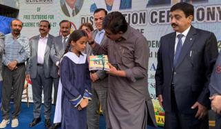 تعلیم کا مقصد رٹنا نہیں، سوال کرنے اور سوچنے کی صلاحیت پیدا کرنا ہے، سردار علیشاہ