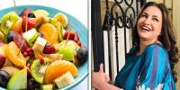 صبا فیصل کی فروٹ چاٹ پر مداحوں میں بحث چھڑ گئی