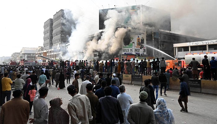 سانحہ گل پلازہ جوڈیشل کمیشن کا معلومات کی فراہمی کےلئے ای میل ایڈریس برقرار رکھنے کا فیصلہ