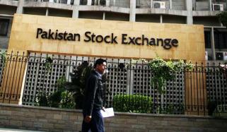 پاکستان اسٹاک ایکسچینج میں کاروباری ہفتے کا منفی آغاز
