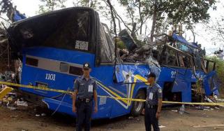 نیپال: بس حادثے میں 19 افراد ہلاک، 25 زخمی 