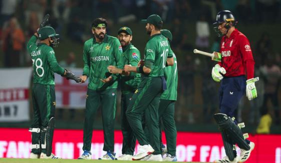 کیا پاکستان اب بھی سیمی فائنل میں پہنچ سکتا ہے؟