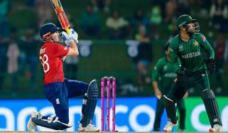 بروک کی سنچری، انگلینڈ نے پاکستان کو 2 وکٹوں سے ہرادیا