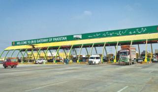 ملک کے 220 ٹول پلازہ میں تمام لائنوں کے بوتھ کھولنے کا فیصلہ