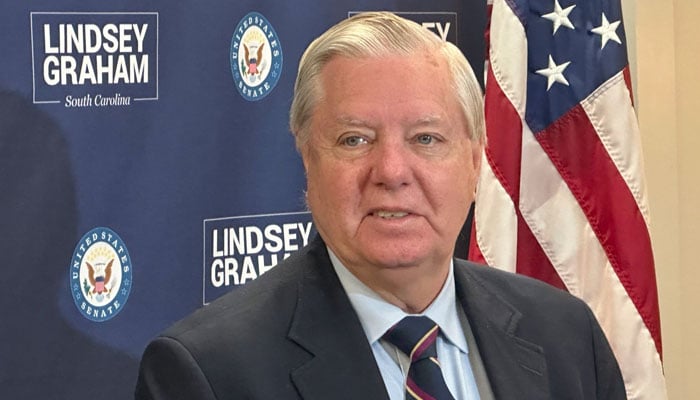 امریکی سینیٹر لنزے گراہم کا ٹرمپ سے ایران کیخلاف کارروائی کا مطالبہ