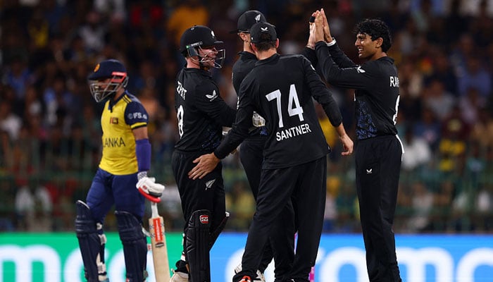 ٹی20ورلڈکپ: نیوزی لینڈ کی بڑی جیت، سری لنکا آؤٹ، پاکستان کے سیمی فائنل چانسز بھی کم رہ گئے