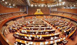 قائمہ کمیٹی مذہبی امور نے وفاقی وزیر سے حج معاونین و دیگر امور پر بریفنگ مانگ لی