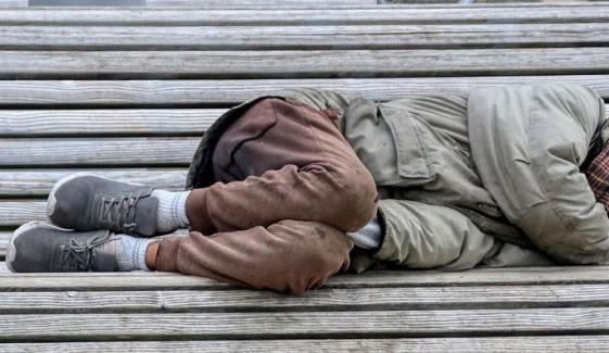 برطانیہ، ایک سال میں بے گھر بچوں کی تعداد میں 7 ہزار کا اضافہ