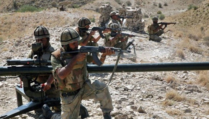 افغان پوسٹ پر گولہ باری، 2 اہم طالبان کمانڈرز سمیت 4 ہلاک