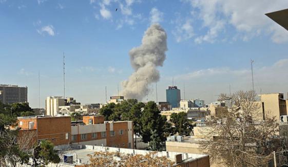 اسرائیل کا ایران پر حملہ، قطر میں امریکی سفارتخانے کی اہلکاروں کو شیلٹر میں جانے کی ہدایت