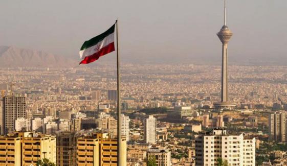 ایران نے اسرائیل پر جوابی میزائل حملہ کر دیا