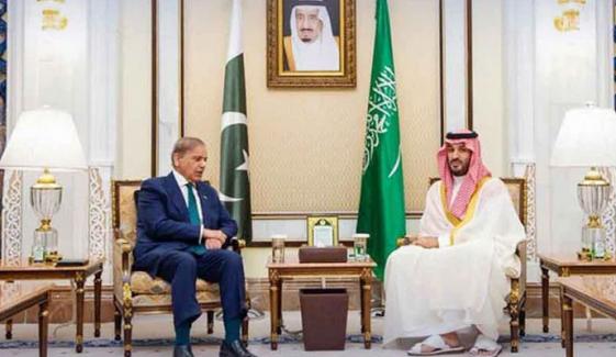 وزیراعظم کا سعودی عرب، یو اے ای، قطری قیادت سے رابطہ، موجودہ صورتحال پر گفتگو