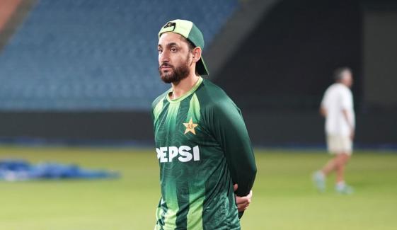 کپتانی کا فیصلہ وطن واپسی کے بعد کروں گا، سلمان علی آغا