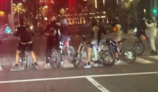 دبئی: سڑکوں پر شور شرابا کرنے پر کئی نوجوانوں کی بائیکس ضبط