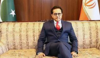 ایران پرحملہ ہو چکا، ہم پاکستانیوں کو وطن واپس بھیج رہے ہیں: پاکستانی سفیر