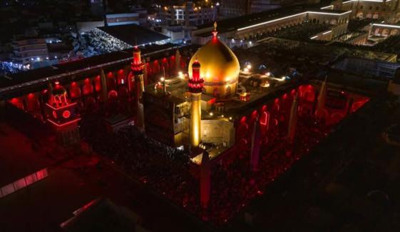 ایران کے سپریم لیڈر کی شہادت، مقدس روضوں پر سرخ لائٹیں روشن