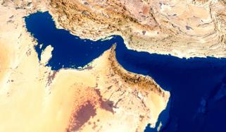 آبنائے ہرمز بند کئے جانے کے بعد عالمی جہاز رانی شدید افراتفری کا شکار ہے، یونانی مرکز جہاز رانی