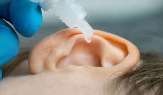 کیا روزے کی حالت میں کان میں دوا ڈال سکتے ہیں؟