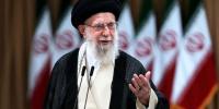 آیت اللّٰہ خامنہ ای 1 ہاتھ چادر کے نیچے کیوں ڈھانپ کر رکھتے تھے؟