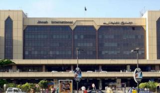 جنگ کے باعث کراچی ایئرپورٹ پر پھنسے 8 بھارتی مسافر سری لنکا روانہ