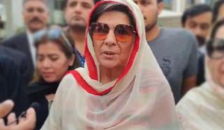 ہماری ترجیح ملاقات سے زیادہ بانی پی ٹی آئی کا علاج ہے: علیمہ خان 