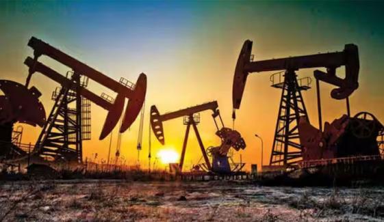 عالمی منڈی میں خام تیل کی قیمتیں مزید بڑھ گئیں