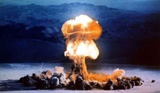 کیا امریکا ایران پر جوہری حملے کی تیاری کر رہا ہے؟ نیواڈا بیس پر پراسرار زلزلوں نے سوالات کھڑے کر دیے