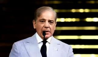 ہولی کی روایات پاکستان کی ثقافتی تنوع کا مظہر ہیں: وزیرِ اعظم شہباز شریف