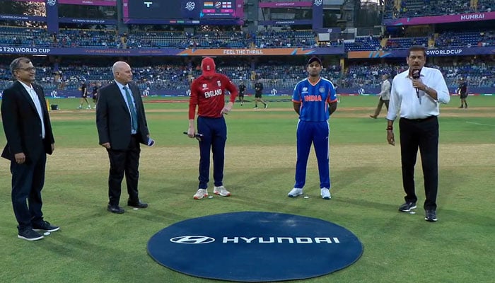 فوٹو: اسکرین گریب