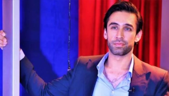 Ali Rehman Khan clears the air about marriage rumors