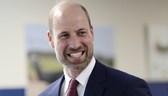 Prince William juggles bakery order, kitchen duty during Cornwall visit