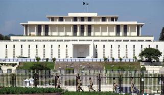 صدر مملکت نیب ترمیمی بل سمیت اہم بلوں اور سمریوں کی منظوری دے دی