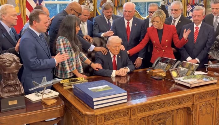 — اسکرین گریب