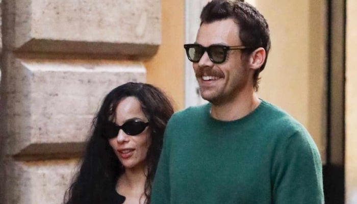 Harry Styles’ mom fuels romance rumors with gesture toward Zoë Kravitz