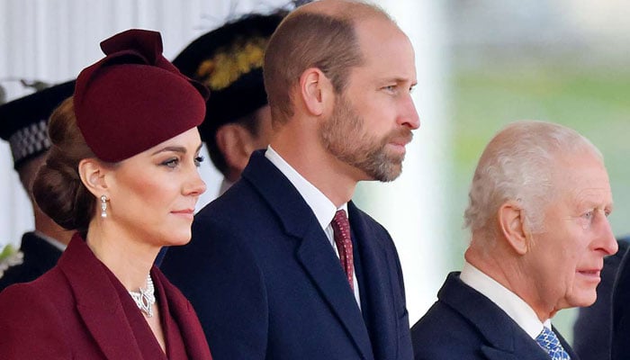 King Charles receives warning from Kate, William as key event nears: more instability’